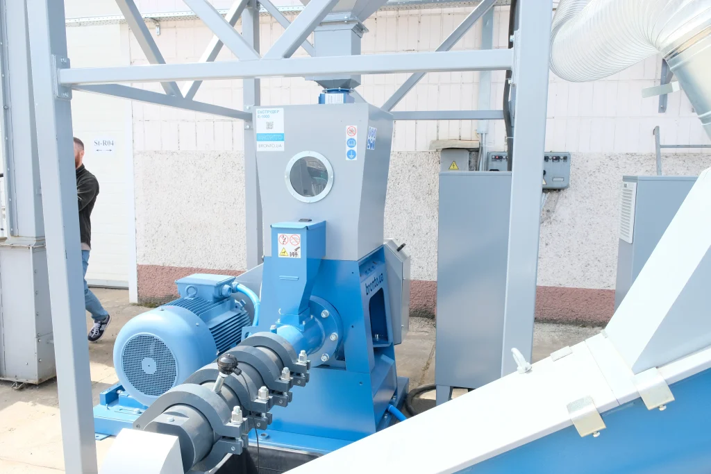 extruder for soybeans, rapeseed, sunflower