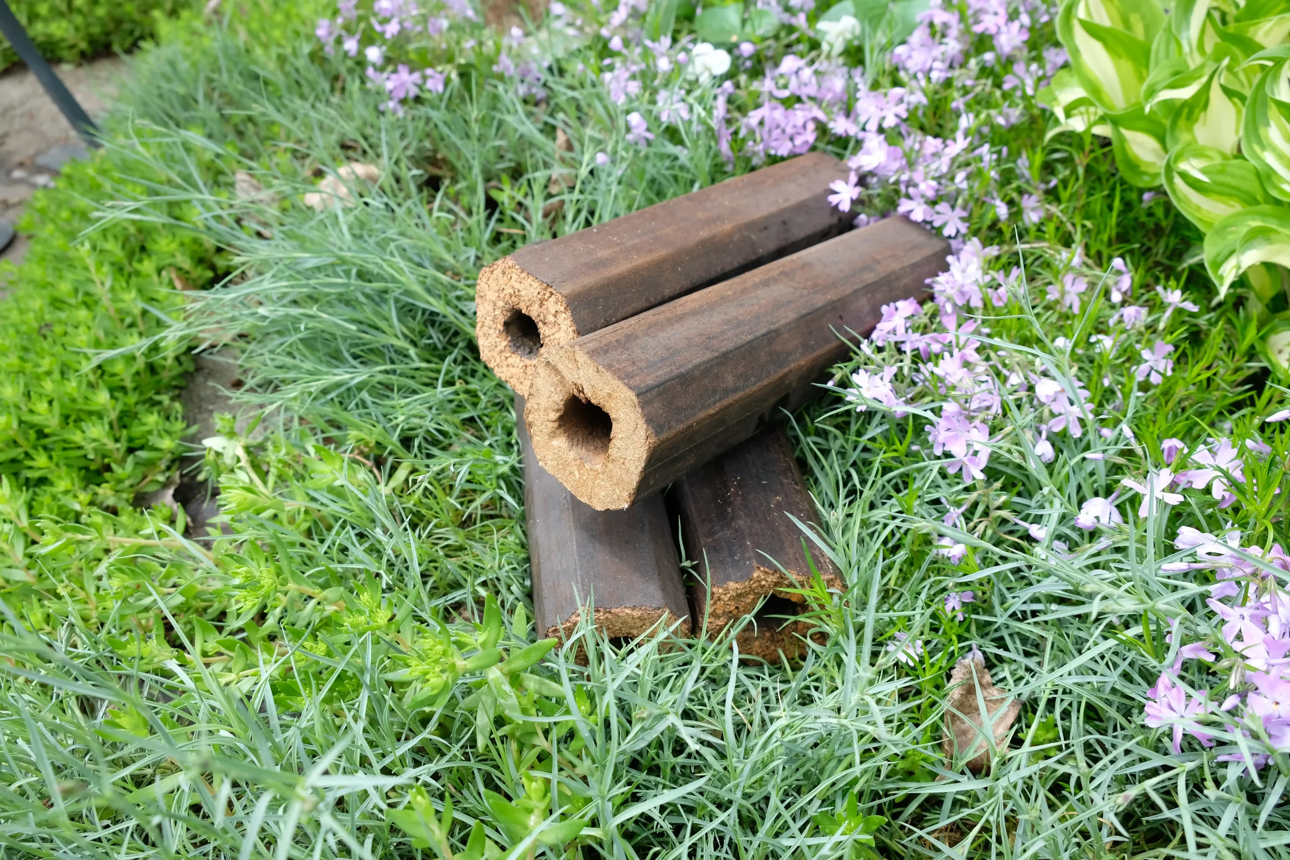 pini kay briquettes